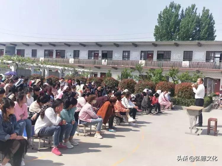 家教春风来,巡讲正当时