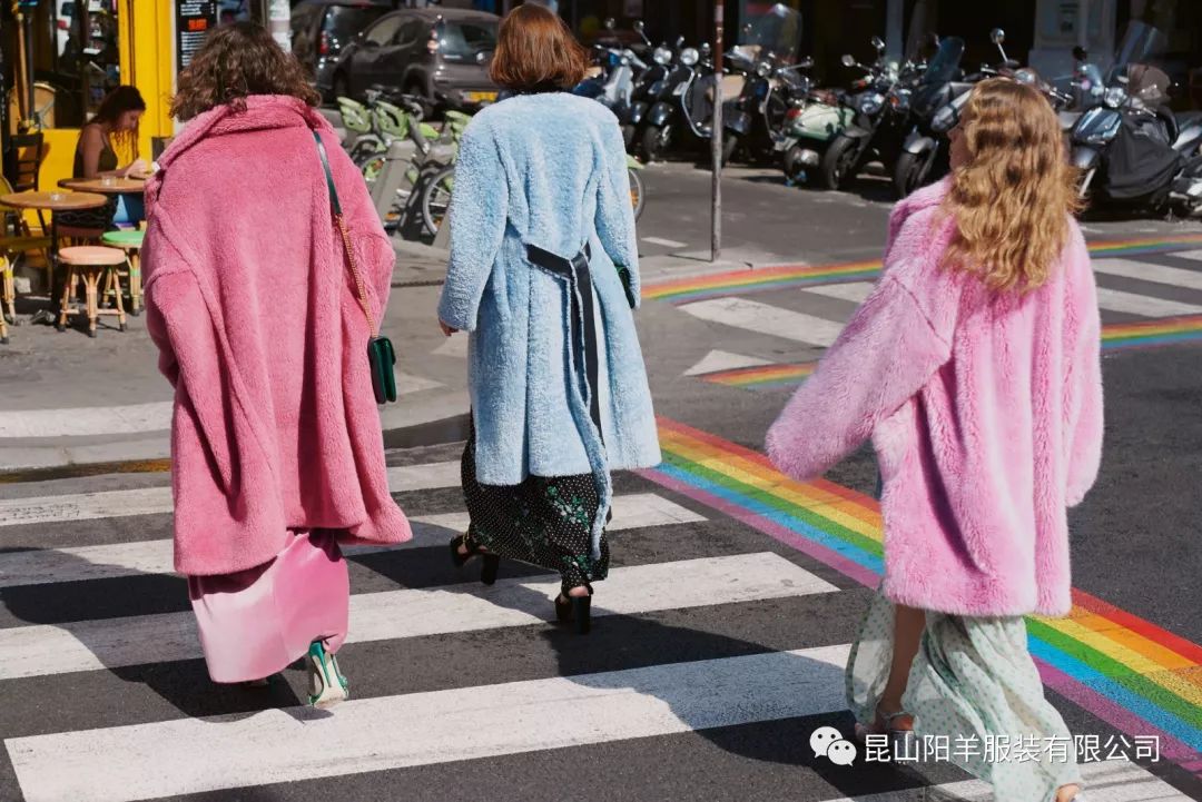 欧美明星冬季街拍穿搭2019,2019年春季欧美明星街拍