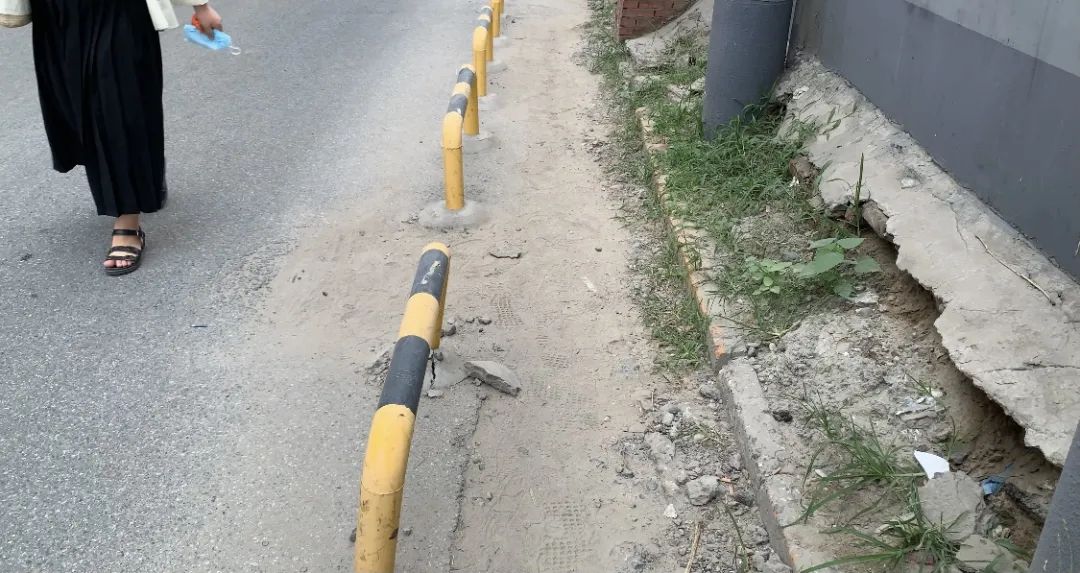 交通拥堵调研措施,发现前方道路堵塞的正确方法