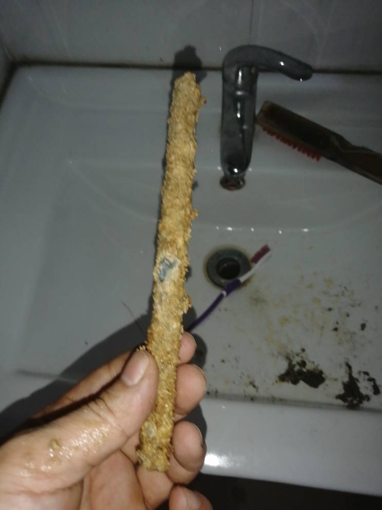 奥特朗储水式电热水器镁棒拆解,奥特朗hdsf402-55更换镁棒流程