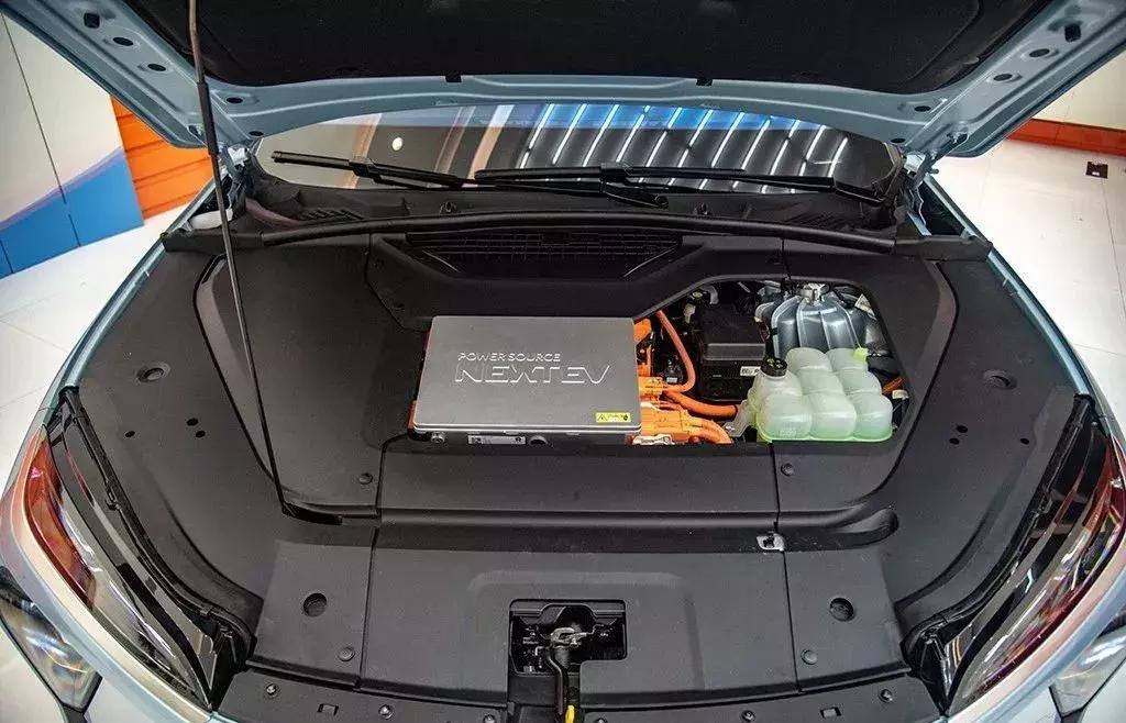 续航里程超过2000公里的燃油suv,12万元混合动力续航600kmsuv