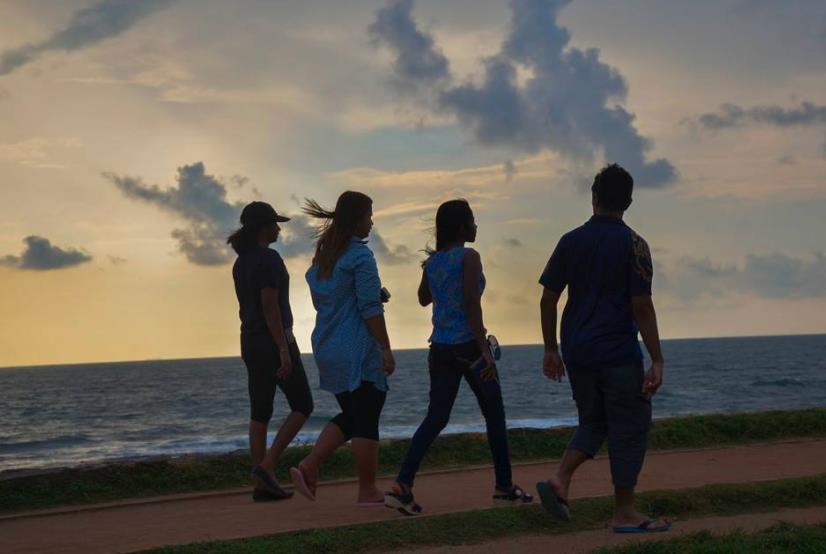 人在越困难时候越要学会投资自己,越是穷越舍得在这三件事上投资