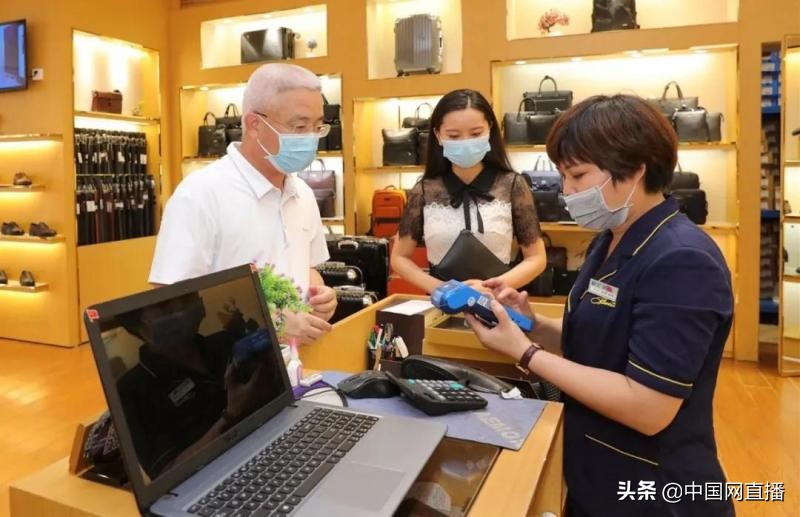 省部级官员去*京大南**牌档,吃了一份鸭血粉丝汤