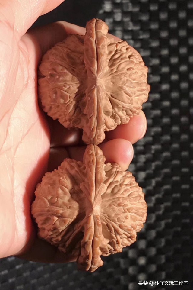 文玩核桃的正确上油方法,文玩核桃盘玩注意事项视频