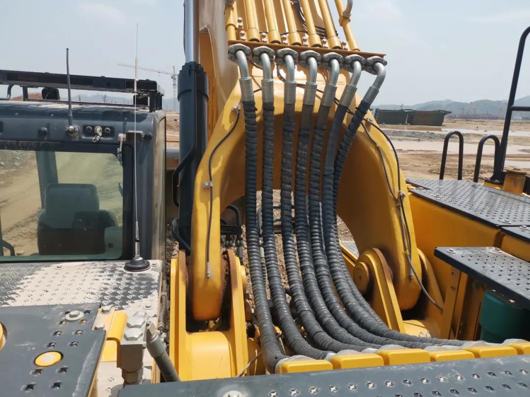 PK掉“两广神机”，柳工成广西梧州莫老板首选品牌