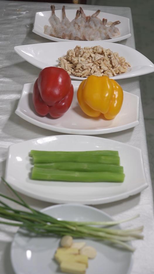 核桃鲜虾,核桃跟虾仁