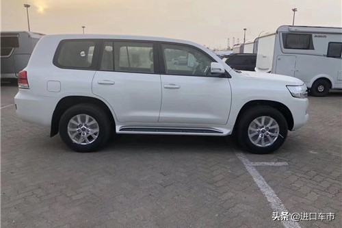 2022款新款丰田酷路泽suv,丰田进口酷路泽老款suv