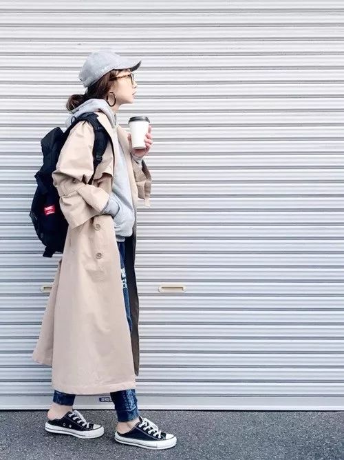 韩版风衣怎么穿最好看,这个春天的美丽穿搭