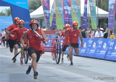 成都世警会各国代表队入场,成都世警会开幕式港警