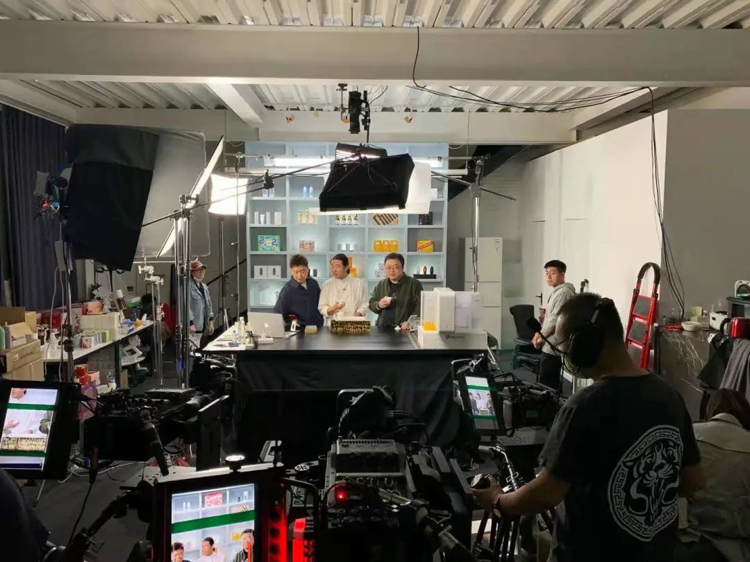 有情怀的青春罗永浩,罗永浩独家采访