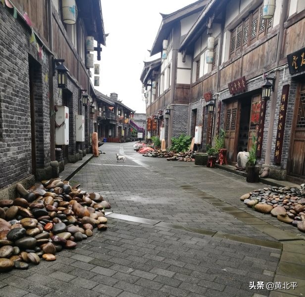 巴南区龙洲大道鱼洞老街,重庆巴南区鱼洞老街味道