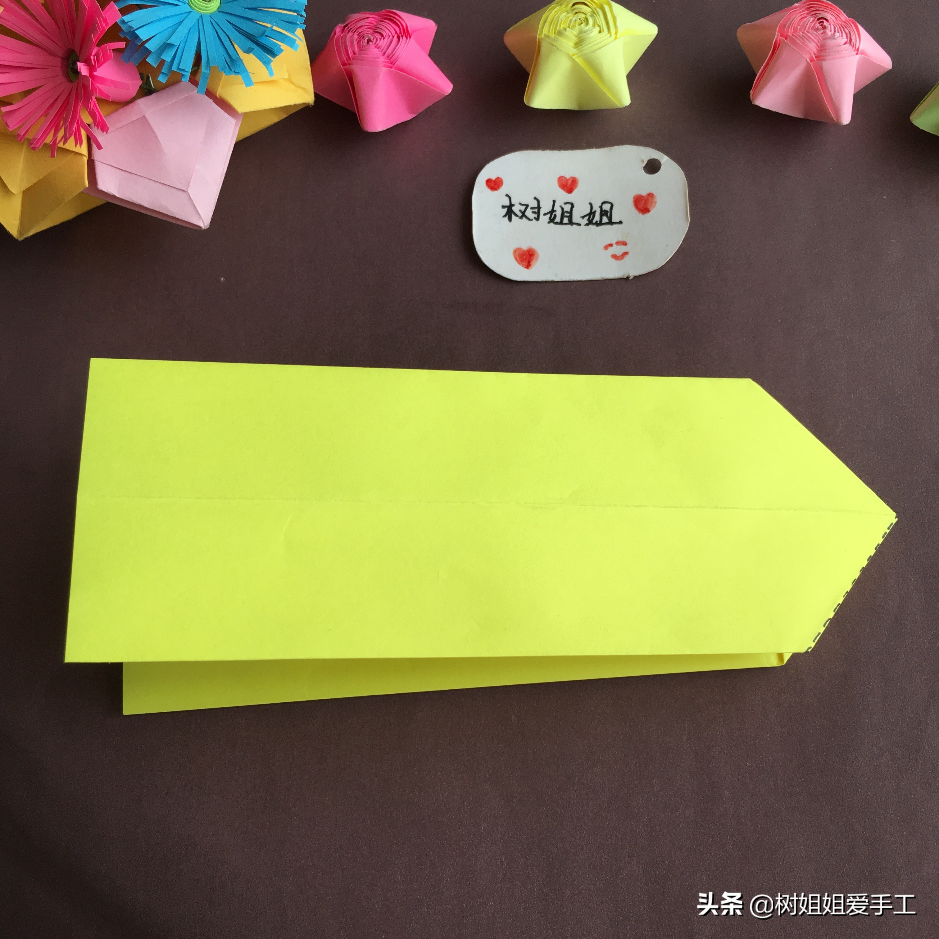 蝴蝶结戒指折纸教程慢动作,蝴蝶结戒指折纸教程