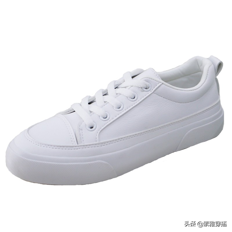 今年流行小白鞋青春有活力百搭,小白鞋清新又养眼演绎时尚活力