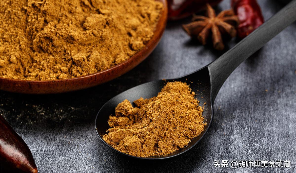 灌香肠10斤用多少白酒,灌香肠10斤要几斤盐