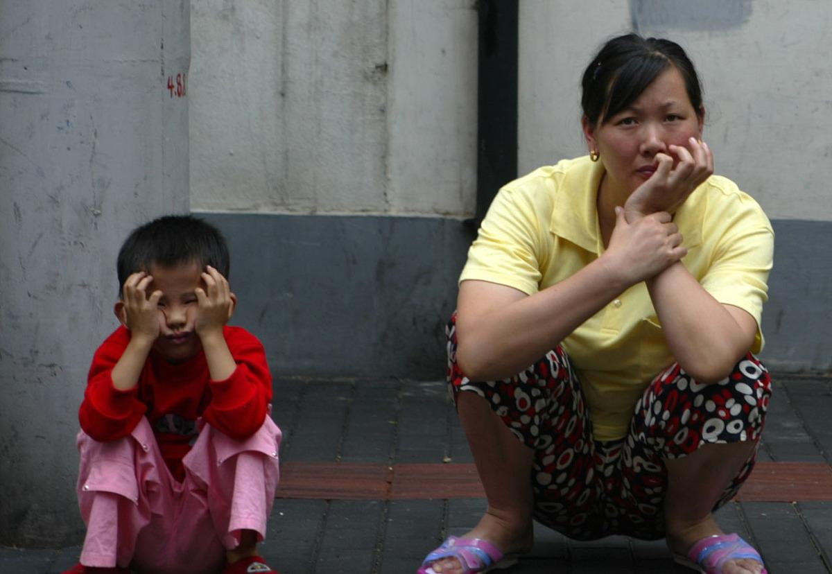 不顾家的男人不会有好下场,好赌的男人用冷战对付他能改过吗