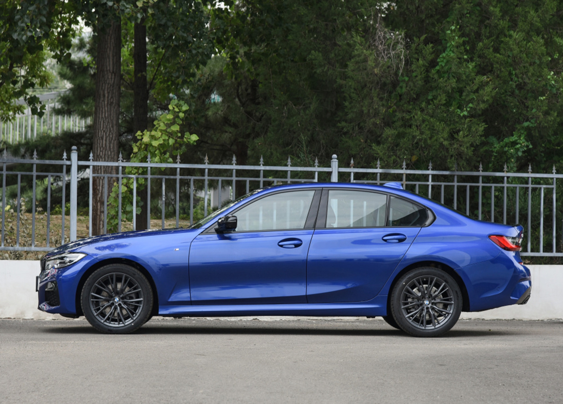 华晨宝马525li和宝马525li的区别,华晨宝马525和进口宝马525的区别