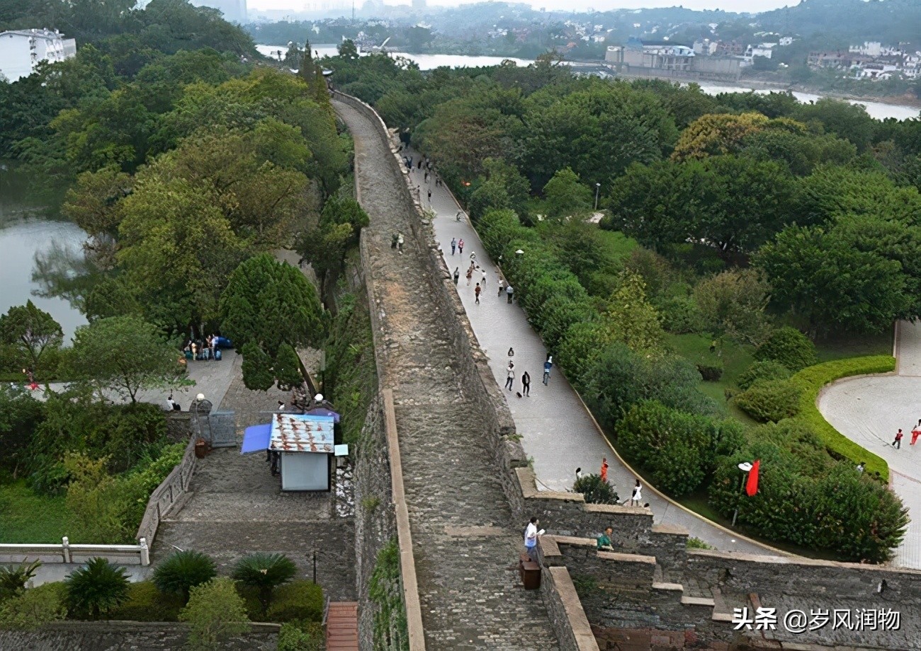 感受一下江西赣州宋代古城墙,江西赣州南宋古城