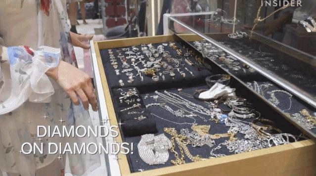 项链手链断了去哪里修,周大福手链断了免费维修吗