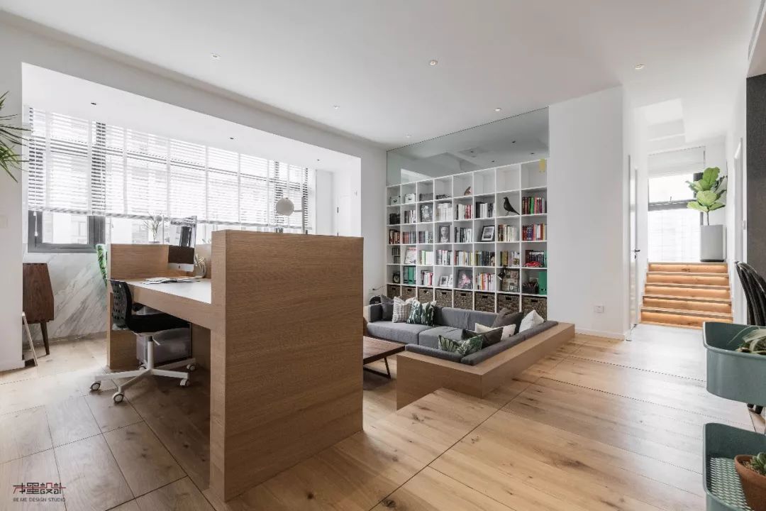 *窥偷**了22位朋友的客厅,我发现小户型变大,大户型变豪的神仙操作