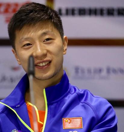 18岁世界冠军和三冠王,18岁拿了世界冠军