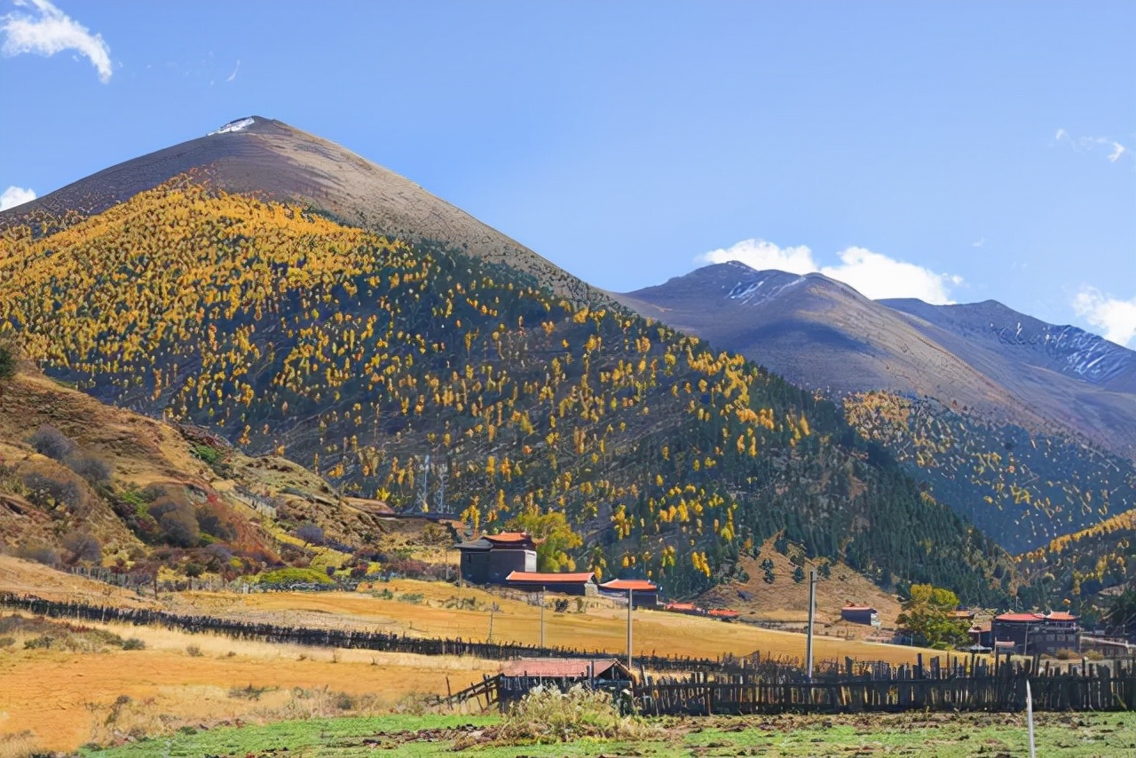 10—11月份最佳自驾旅游推荐,遇见最美的旅行国内29条自驾路线