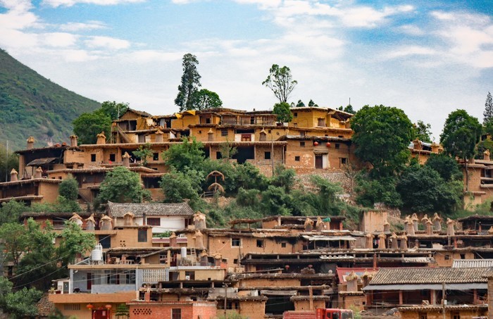 昆明弥勒最佳旅游路线,昆明抚仙湖到建水旅游攻略