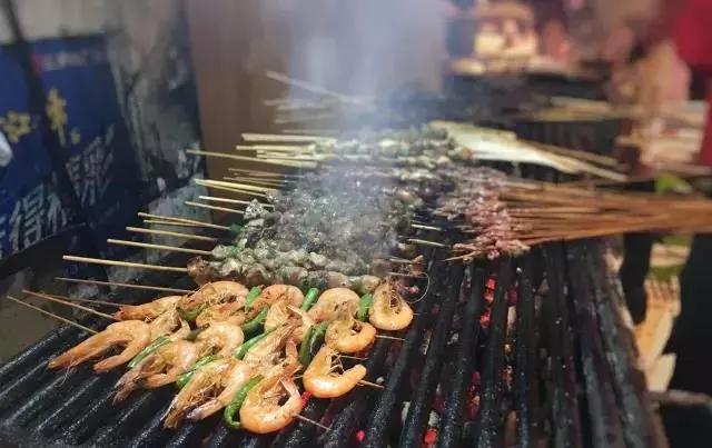 重庆市必打卡美食推荐,重庆最值得打卡的特色美食