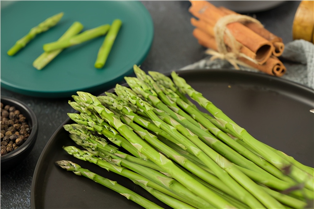 芦笋种植芦笋种子价格,芦笋种植技术芦笋如何过冬