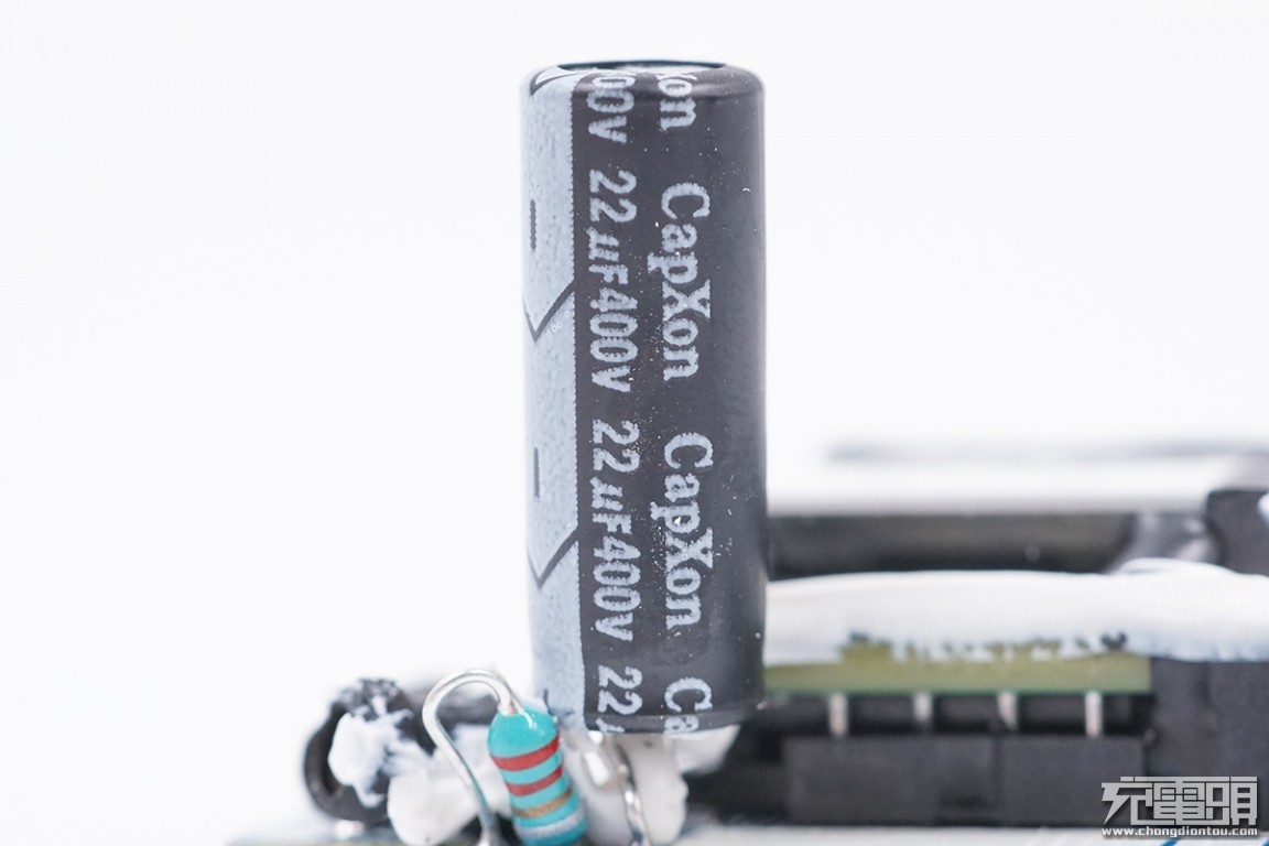 拆解三星s10+,拆解三星45瓦充电器