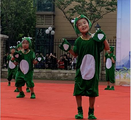 小学快乐迎六一文艺汇演,西安博迪恒大城小学2024年运动会