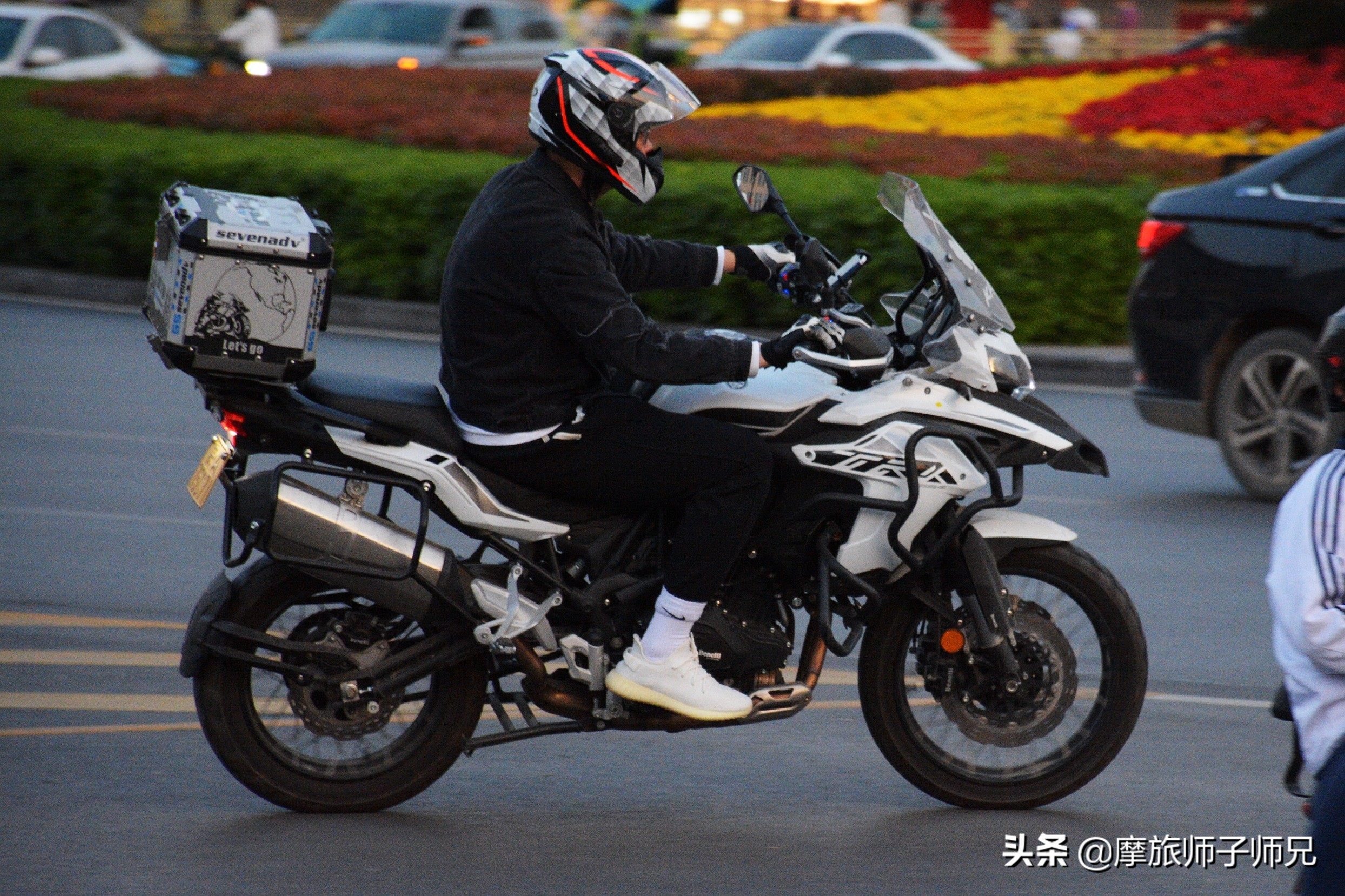 摩旅穷游到底选什么摩托车好,摩旅自驾游选什么摩托车