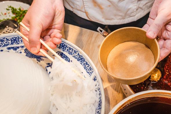 陆家嘴夜市小吃一条街,上海陆家嘴的小吃街