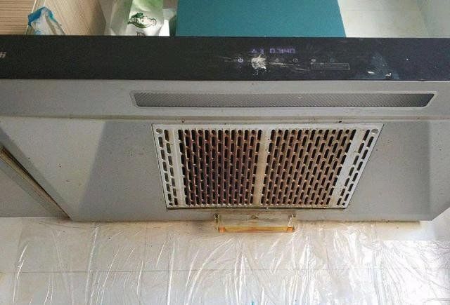 油烟机污垢怎么清除小妙招,油烟机的污渍怎么清洁干净