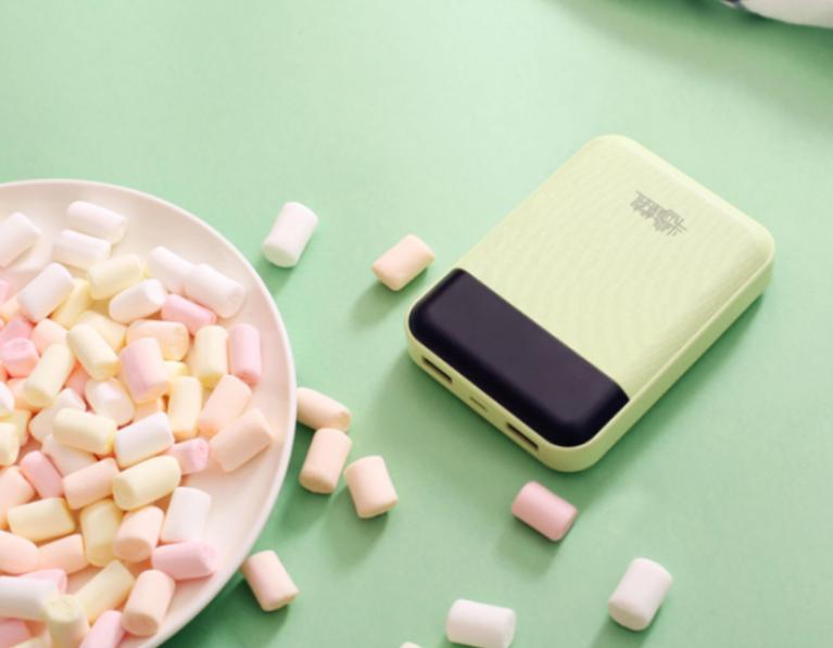 性价比最高的长续航充电宝,续航能力超强的多用充电宝