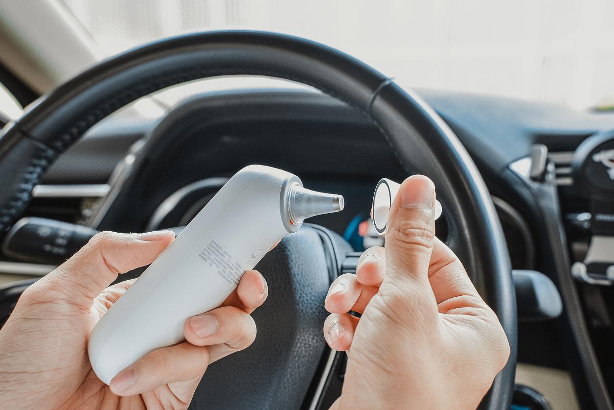 一秒测温,家中宝宝发烧有利器!米家耳温枪上手体验