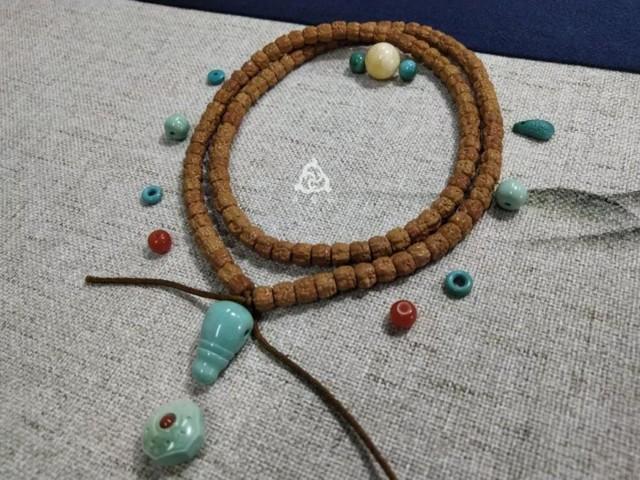 佛手小金刚三日红入手后如何盘玩,佛手小金刚天盘红