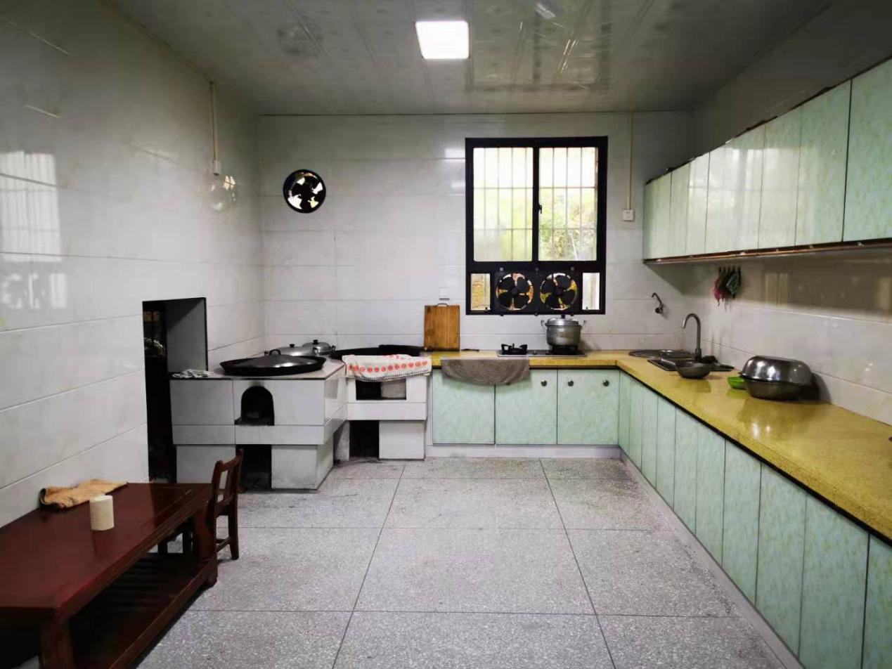 小县忠州下沉市场实录