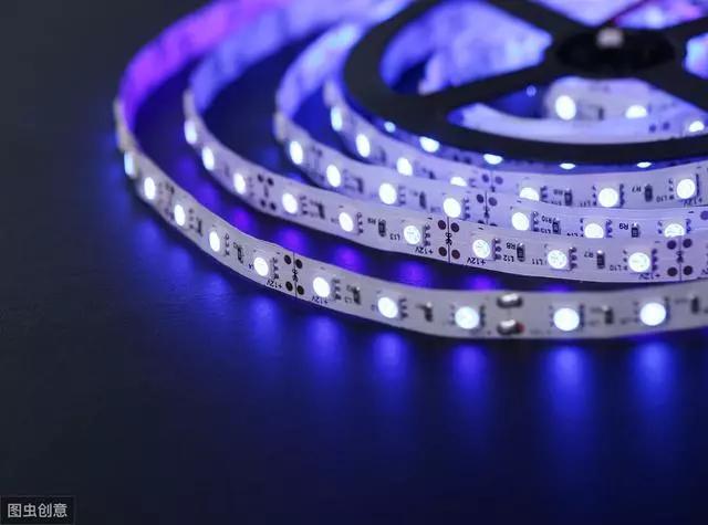 草莓光照不足怎么办,草莓24小时补光可以吗