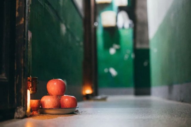 夜幕降临沉浸式密室逃脱体验剧场,超刺激的密室逃脱等你来体验