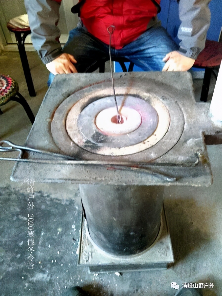 适合小学生寒假去的冬令营,冬天儿童冰雪游学