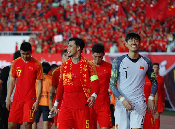 国足最不可思议的失误,国足下半场爆出三大短板