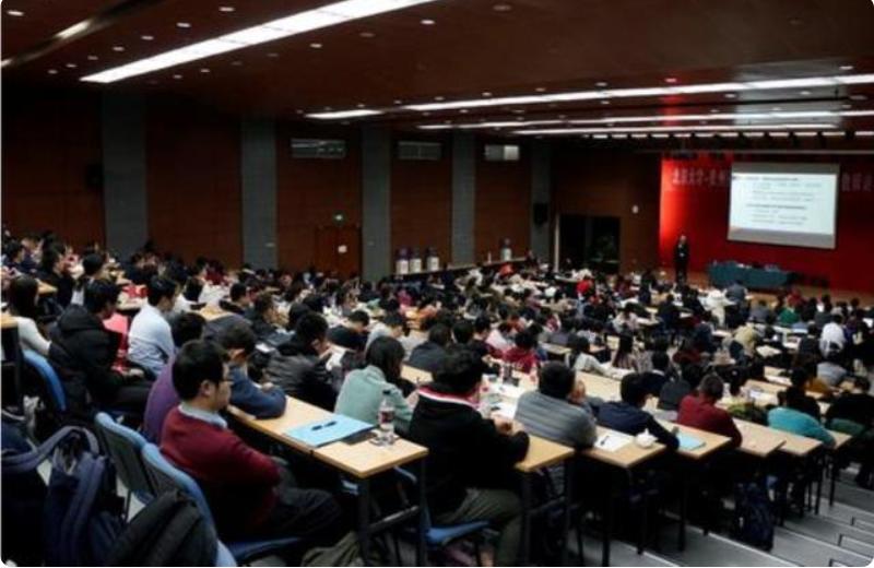 读好的大学才有好的出路吗,上大学后有什么机会上更好的大学