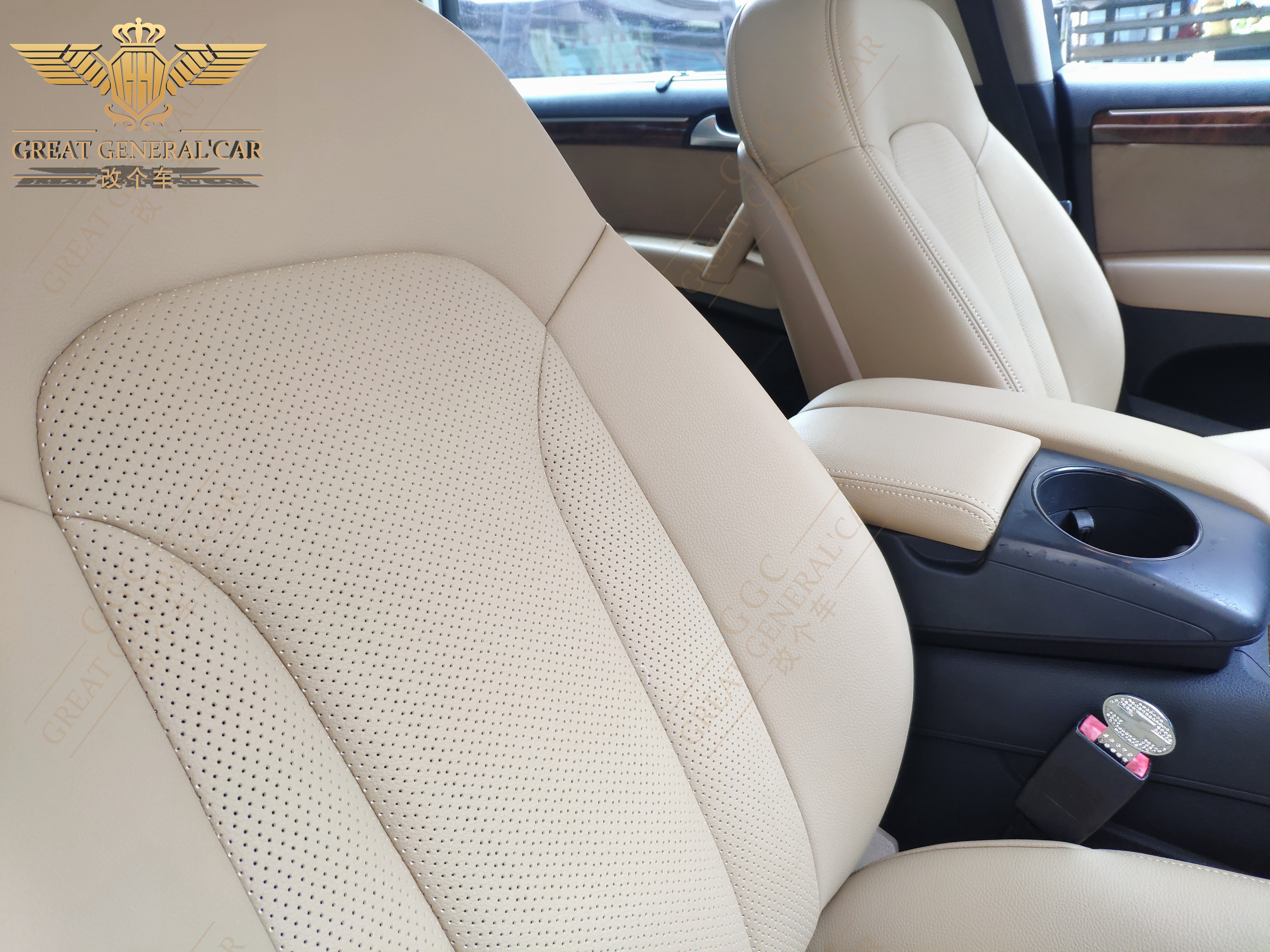 老款奥迪q7改装成六座系列,奥迪q7老款升级新款19款改装案例