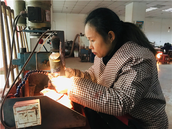 新春到朱砂“有礼”更倾心