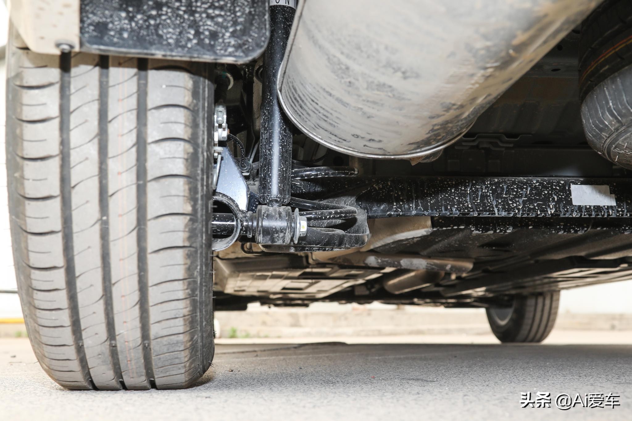 很便宜省油独立大6座MPV，自动挡家用，实用好养，实拍宝骏360