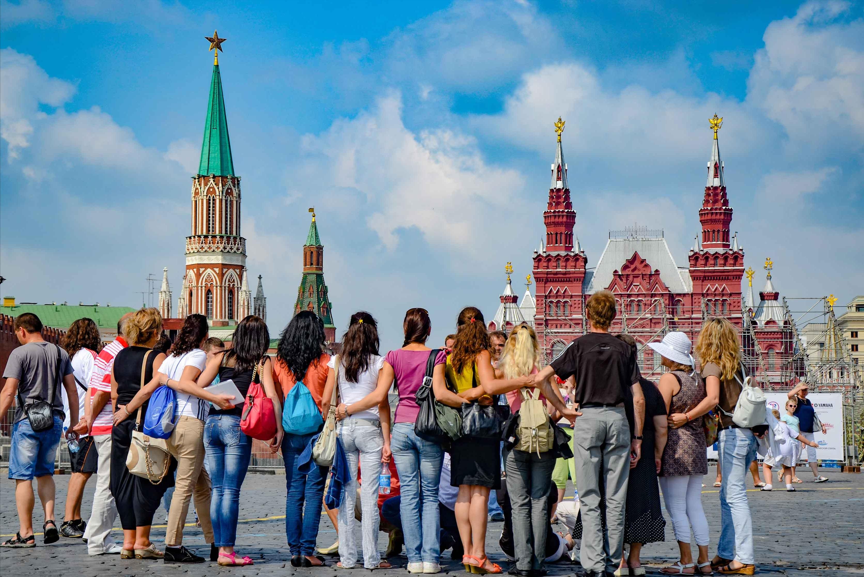 中国乌克兰混血双胞胎最新视频,6年前广东小伙娶乌克兰美女