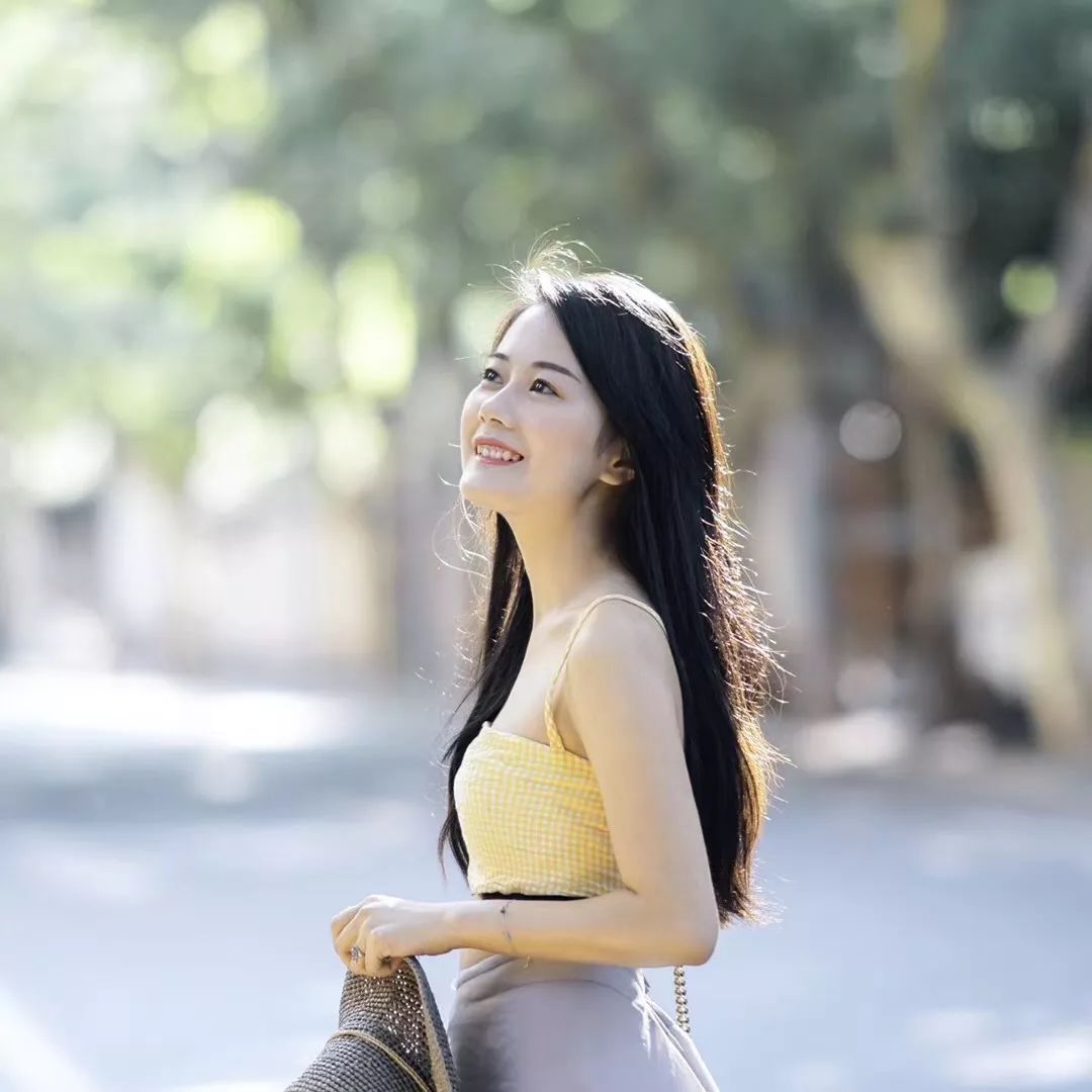 25岁月入十万的花艺师,是如何做到的?