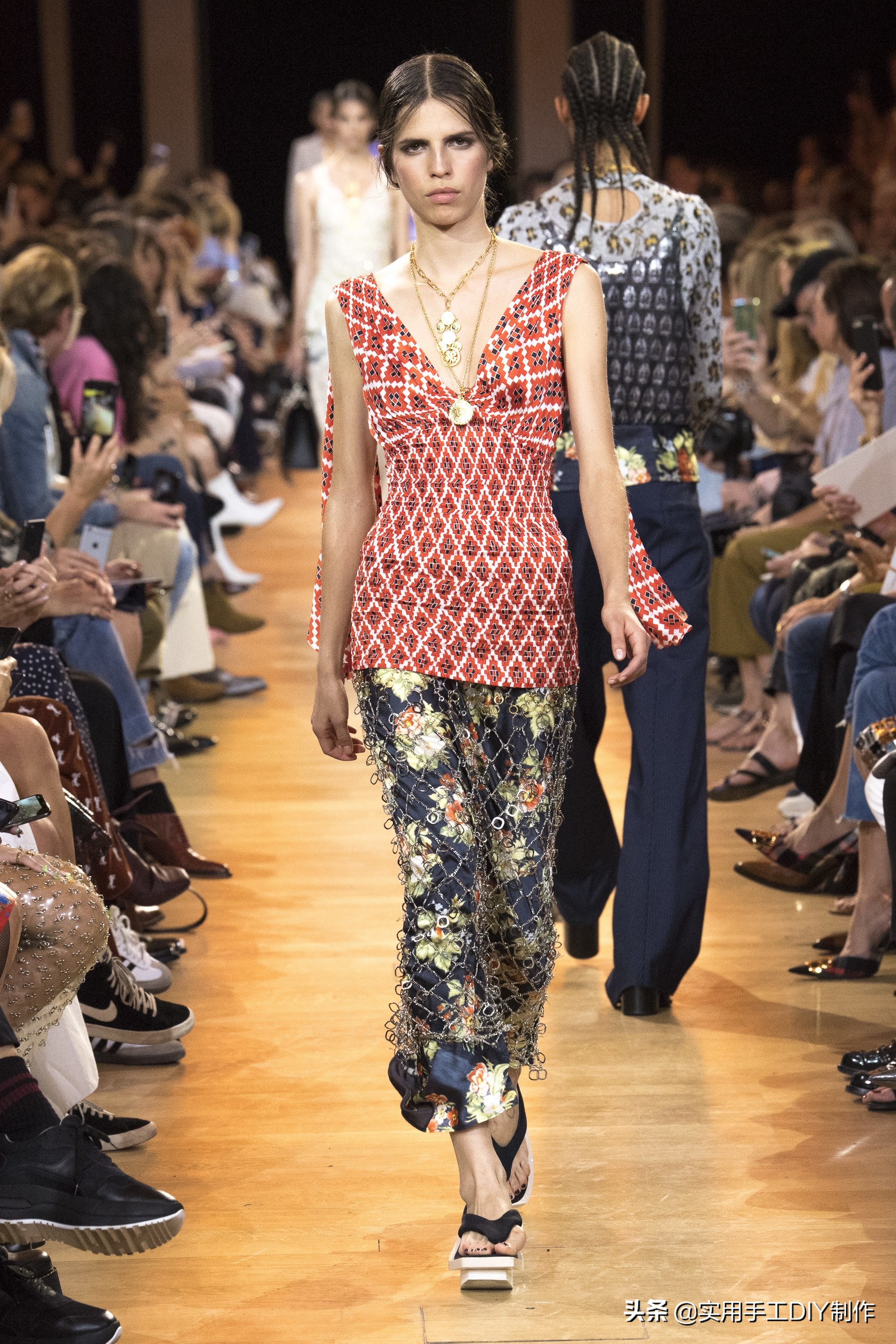 pacorabanne2021春夏系列金属长裙,pacorabanne亮片上衣