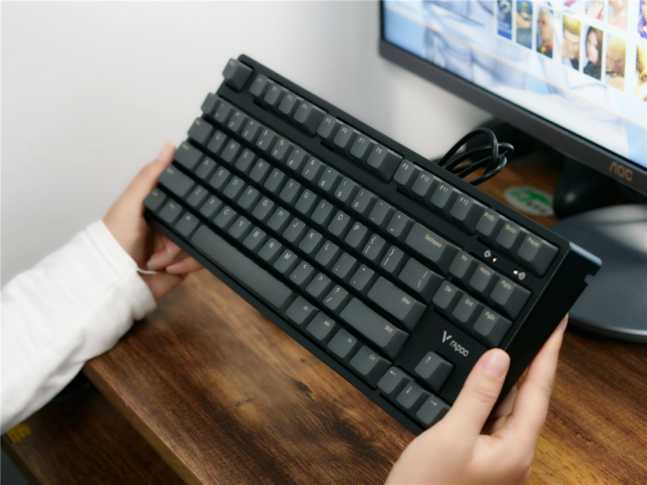 雷柏v860-87是不是金属板,雷柏v860-87键盘怎么样