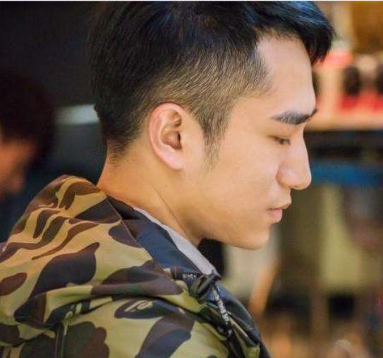 19岁创业卖奶茶估值上百亿凭啥,29岁靠卖奶茶40亿身价